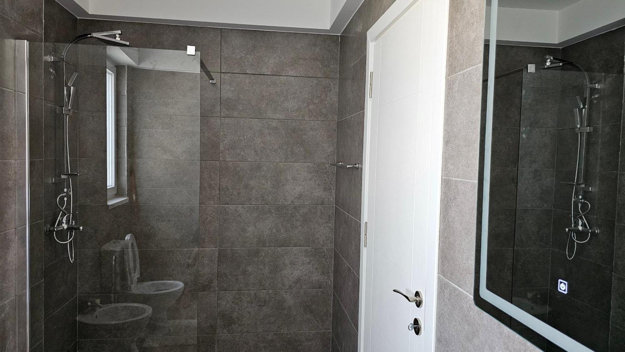 Tirana Airport Apartment Екстер'єр фото