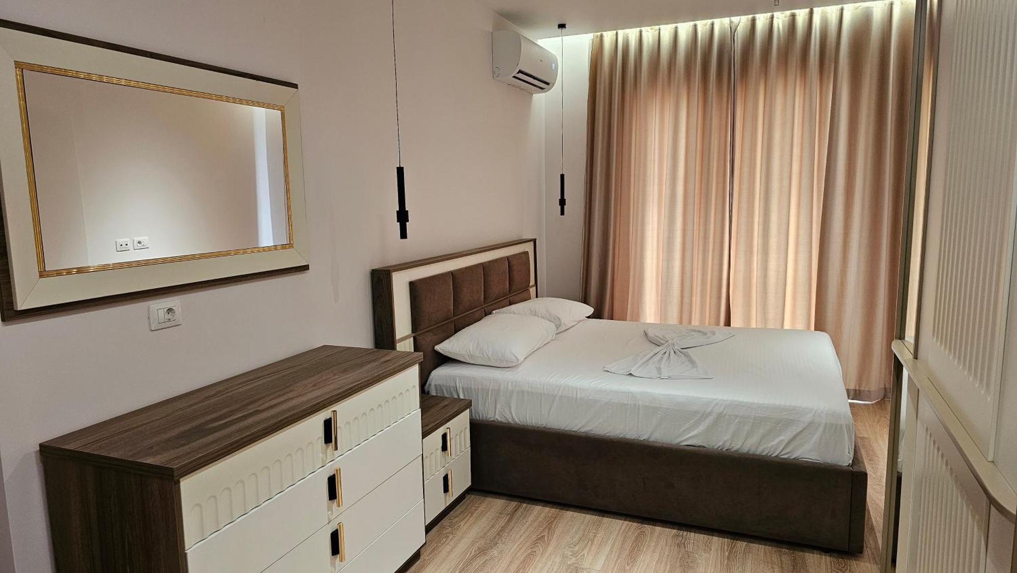 Tirana Airport Apartment Екстер'єр фото